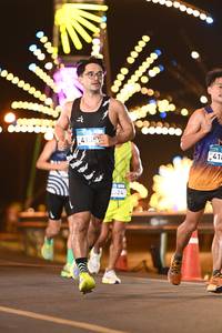 BIB: 00000, 0000, 000
                            <button type="button" onclick="openModal(23240311)" class="btn btn-primary btn-sm float-right btn-popup" data-toggle="modal" data-target=".modal-high-quality">
                        <i class="fas fa-shopping-cart"></i> Add to Cart
                    </button>
                                            <button type="button" onclick="isThisMe(23240311, true)" class="btn btn-success btn-sm float-right btn-popup btn-isme hidden" data-toggle="tooltip" data-placement="bottom" title="นี่คือรูปของคุณใช่ไหม คลิกที่นี่เพื่อเอาเข้าอัลบั้ม">
                        <i class="fas fa-plus"></i> Add to album
                    </button>
                    <button type="button" onclick="isThisMe(23240311, false)" class="btn btn-warning btn-sm float-right btn-popup btn-isnotme hidden">
                        <i class="fas fa-ban"></i> Remove from album
                    </button>